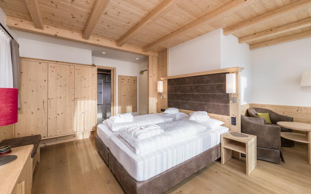 Junior Suite Mountain View